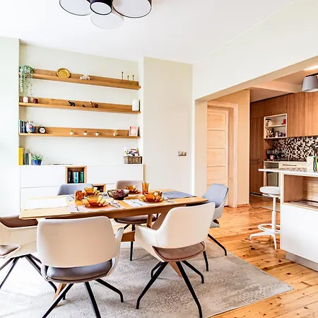 Luxury And Spacious At The Hearth Of The *